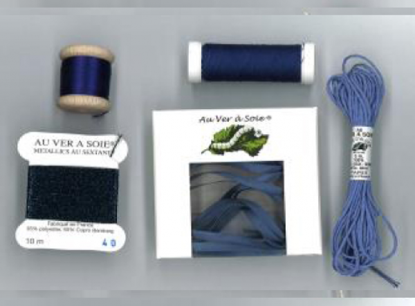Au Ver à Soie zijdegaren zijden borduurgaren pack decouverte proefpakketje zijdelint 4 mm.
