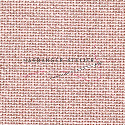 Murano 12.6 draads Zweigart 32 count art. 3984.403 Rose (Ash Rose) handwerkstof hardangerstof evenweave aftelbare stof